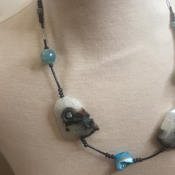 Handmade Turquoise necklace - Picture 5 of 8